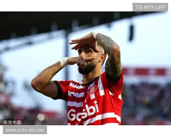 维尼修斯与西蒙尼冲突瞬间，龙赛罗谴责行为