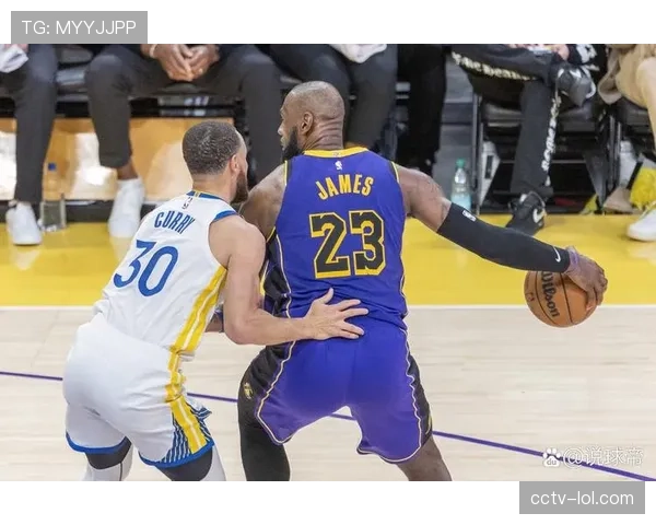 湖人魔术比赛，詹姆斯与班凯罗两代状元对决